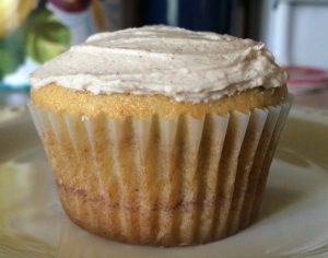 snickerdoodle cupcake 1