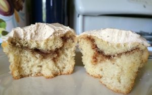 snickerdoodle cupcake 2