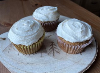 fall spice cupcakes