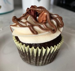 pecanturtlecupcake